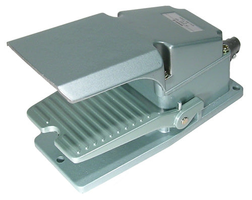 47-620-0 INTERRUPTEUR À PÉDALE TOUT ALUMINIUM SPDT borne à vis