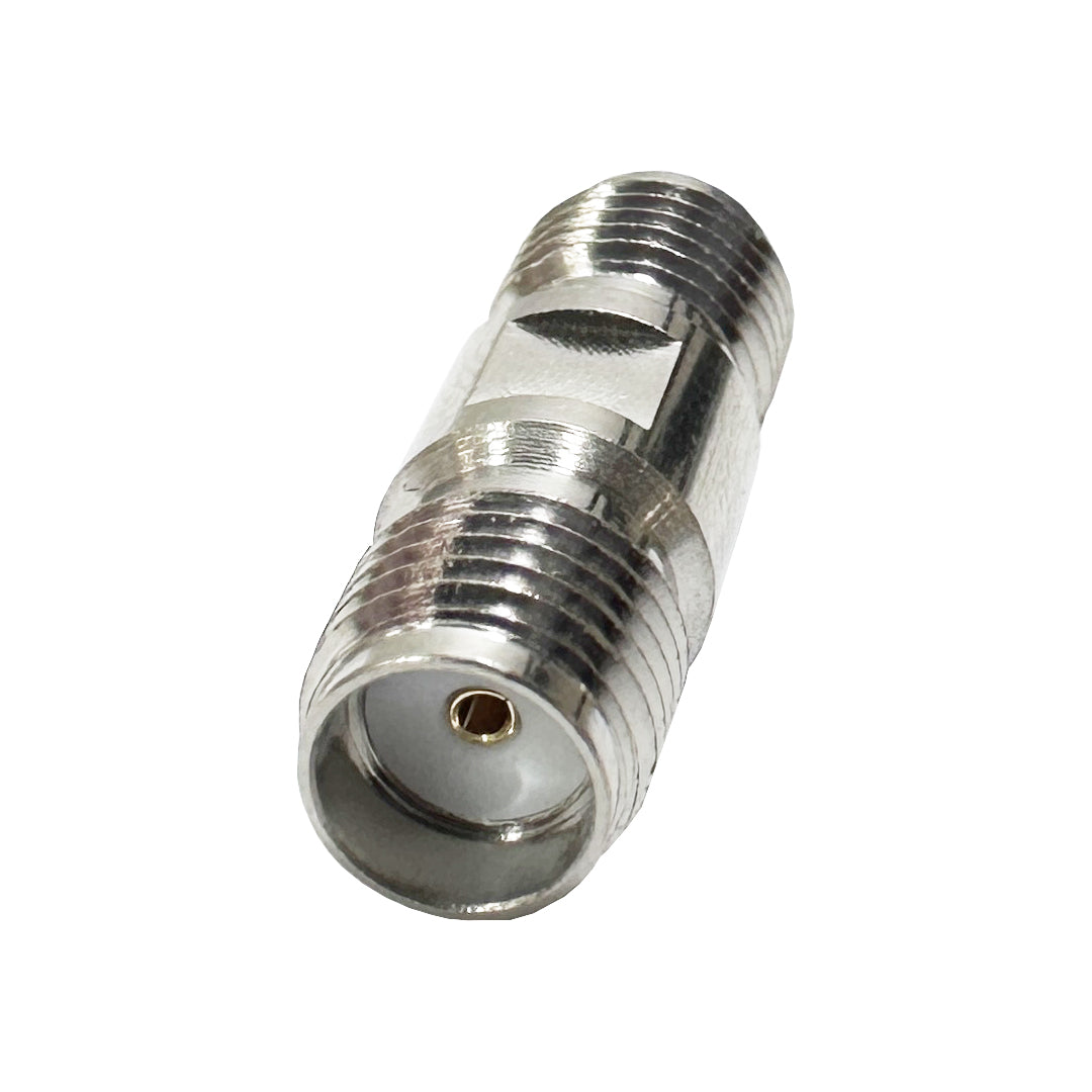Adaptateur SMA femelle vers SMA femelle